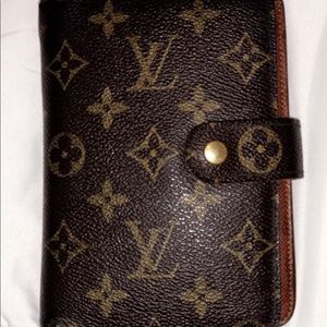 LV Wallet